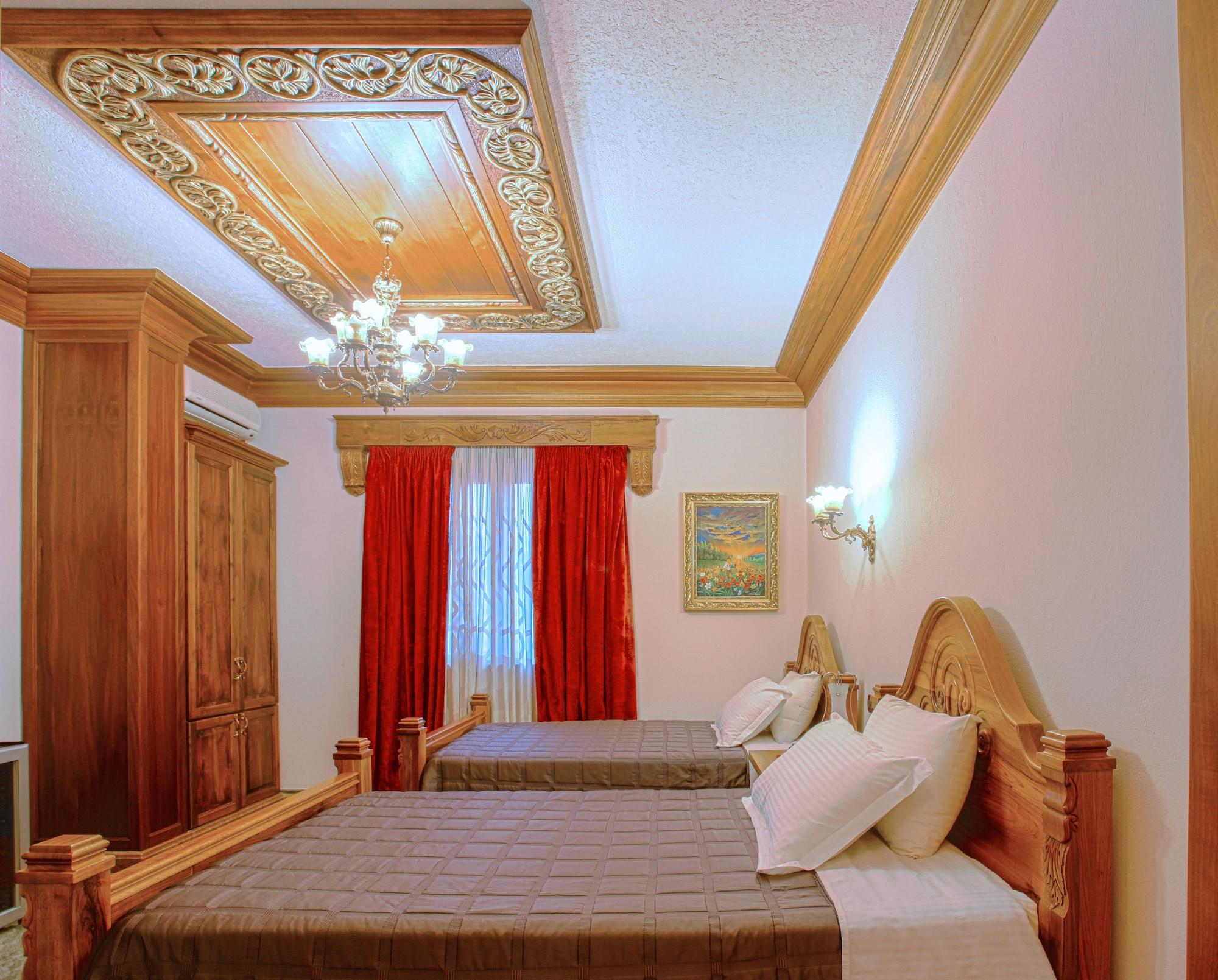 Brilant Antik Hotel Tirana Exterior photo